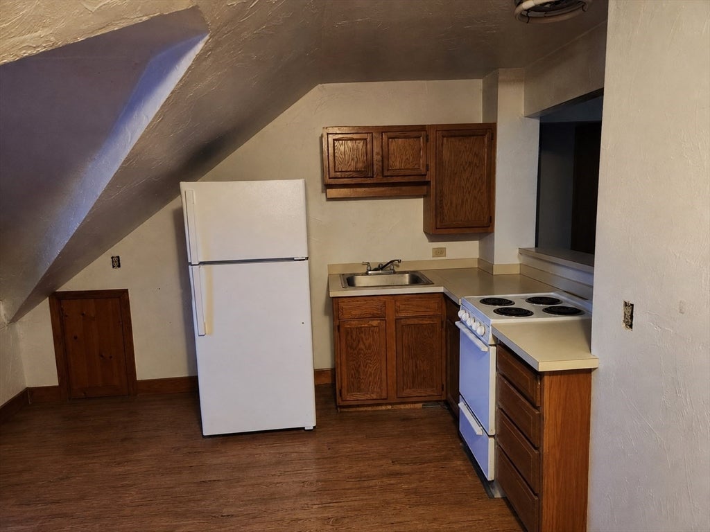 91 Pleasant ST #4, Stoughton, MA, 91 Pleasant ST #4, Stoughton, MA Photo #3