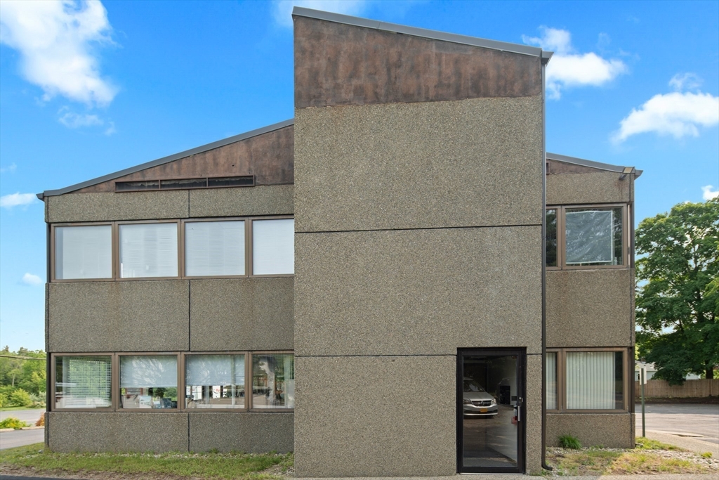 234 W Center St 24