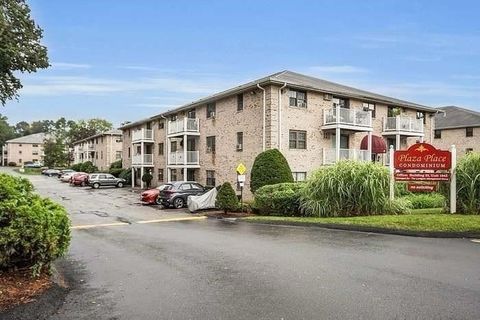 Photo of 10 Kenmar Drv #40, Billerica, MA 01821 (MLS # 73485727)