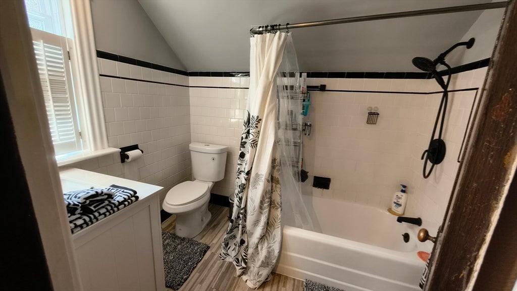 66 Edgemere Rd, Lynn, MA Photo #32