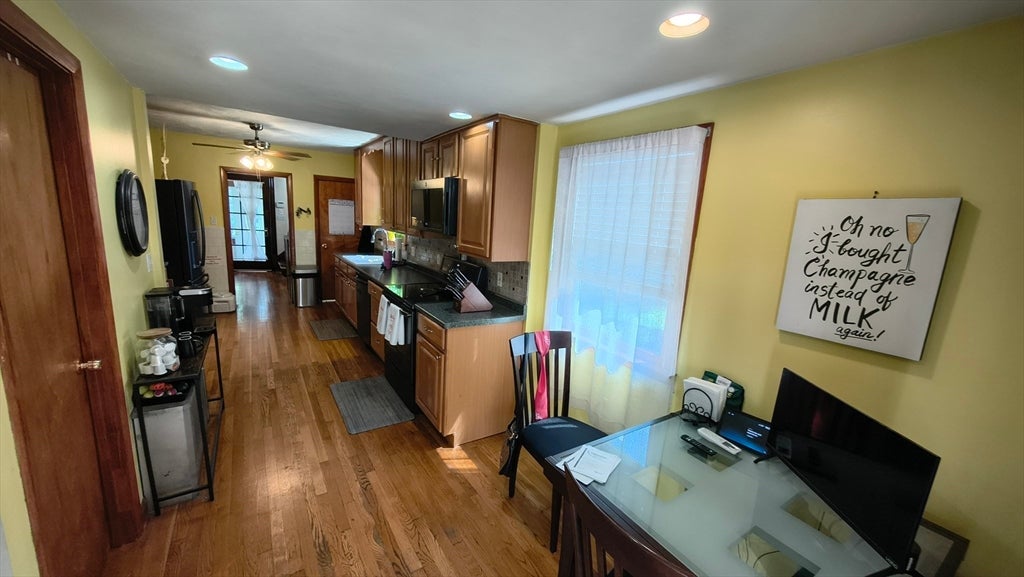 66 Edgemere Rd, Lynn, MA Photo #21