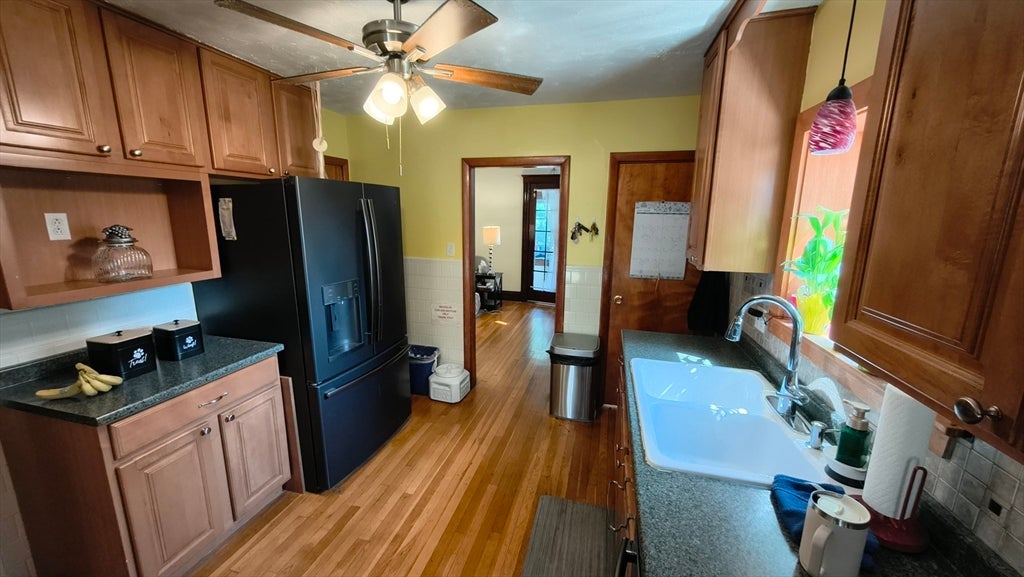 66 Edgemere Rd, Lynn, MA Photo #24