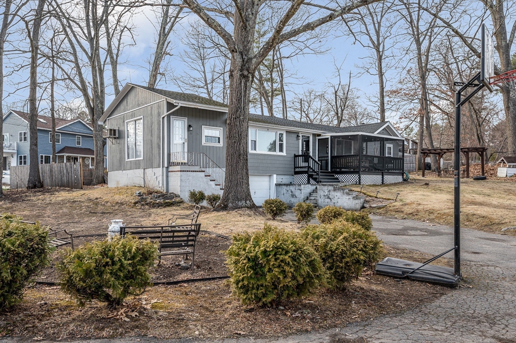 16 Malvern Ave