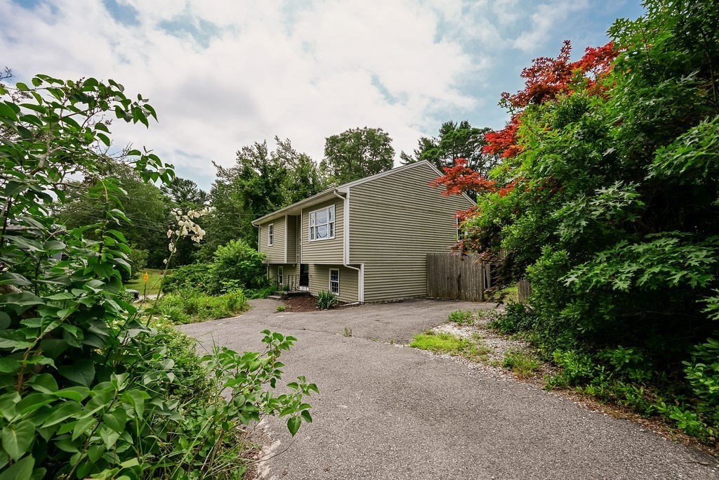 3 Boysenberry Rd