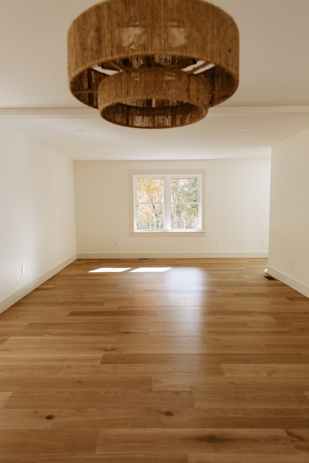 809 Chase Rd, Lunenburg, MA Photo #13