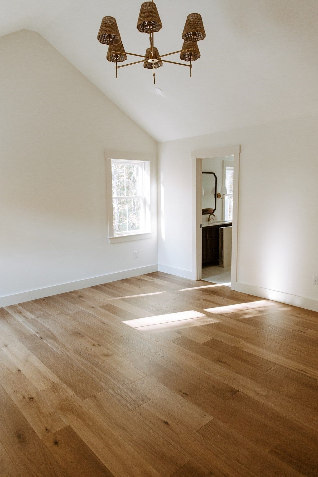 809 Chase Rd, Lunenburg, MA Photo #21