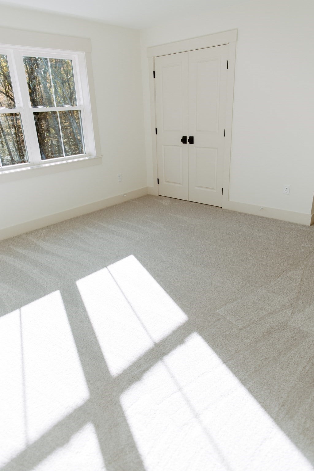 809 Chase Rd, Lunenburg, MA Photo #27