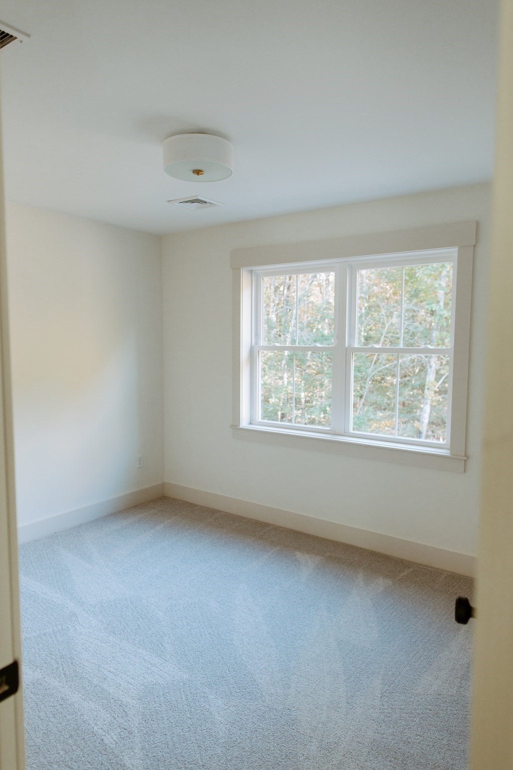 809 Chase Rd, Lunenburg, MA Photo #26