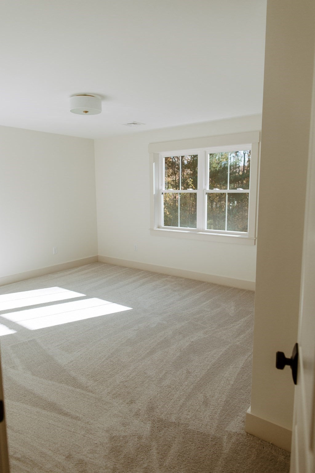809 Chase Rd, Lunenburg, MA Photo #30