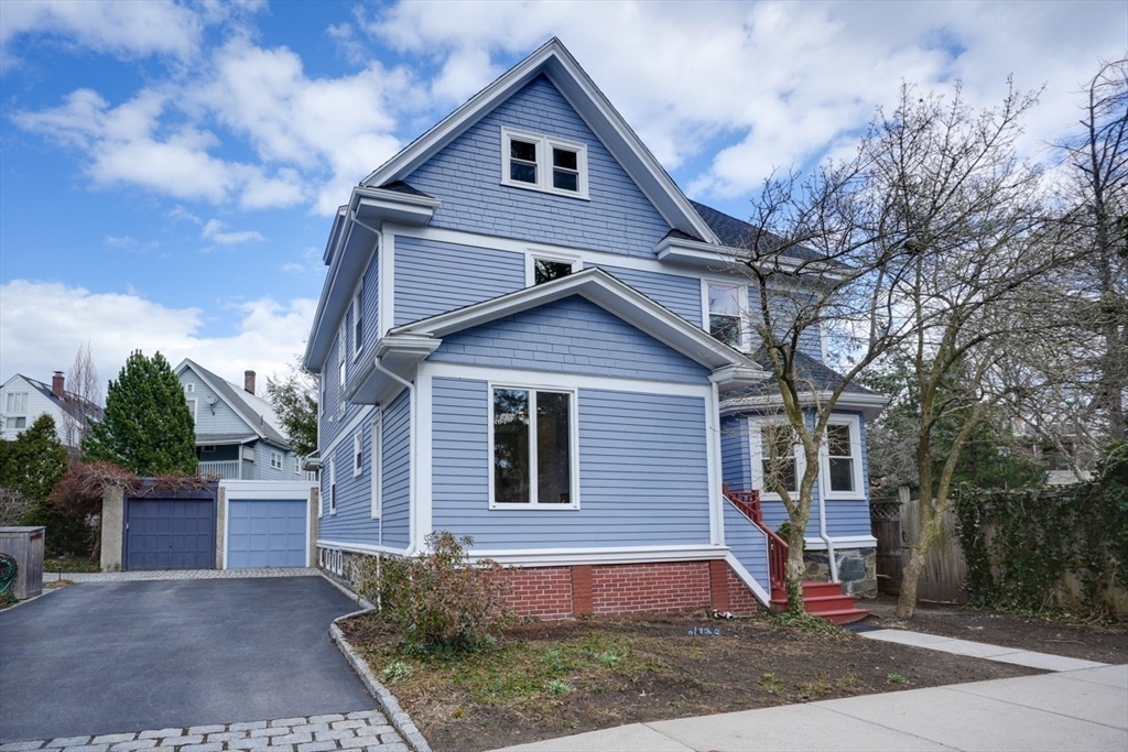71 Larch Rd