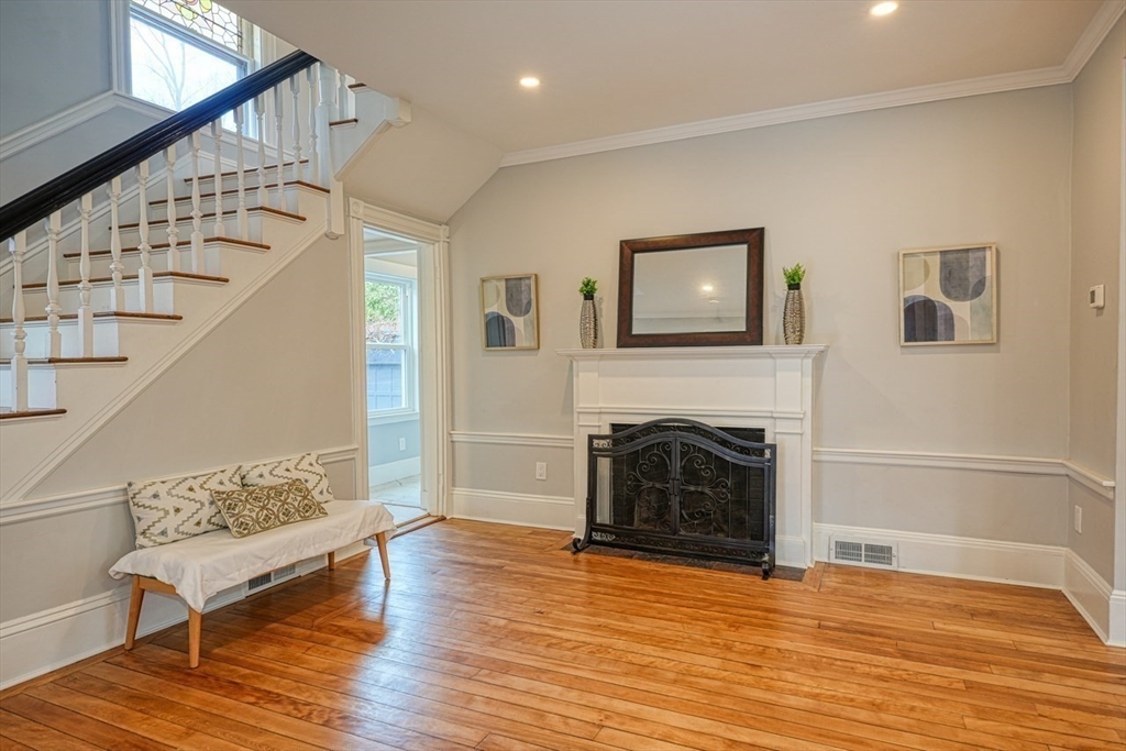 71 Larch Rd