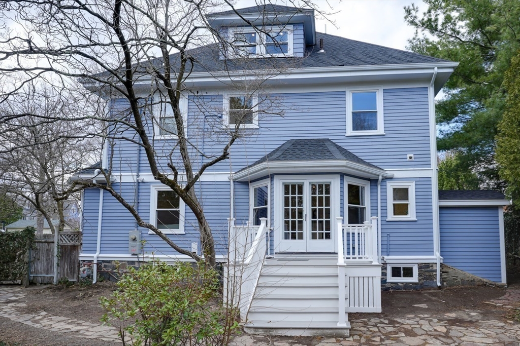 71 Larch Rd