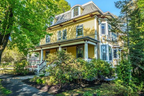 Photo of 32 Chesley Road, Newton, MA 02459 (MLS # 73514286)