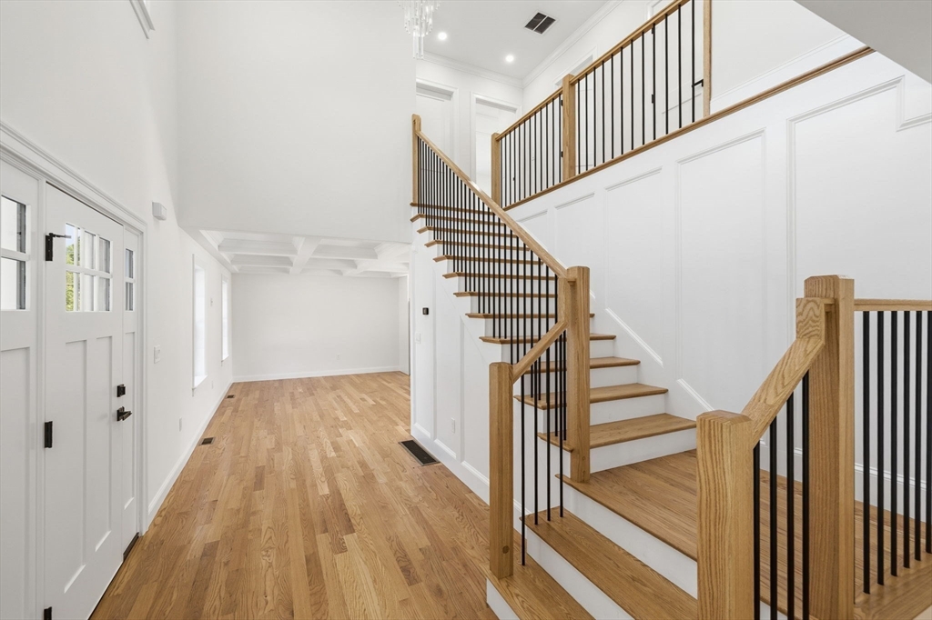 157 Compass Cir