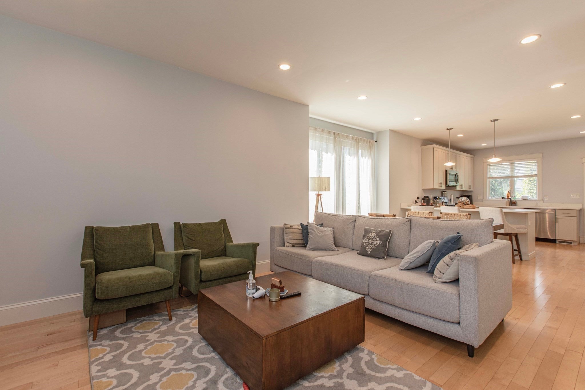 37 Bacon Street #37, Watertown, MA, 37 Bacon Street #37, Watertown, MA Photo #2