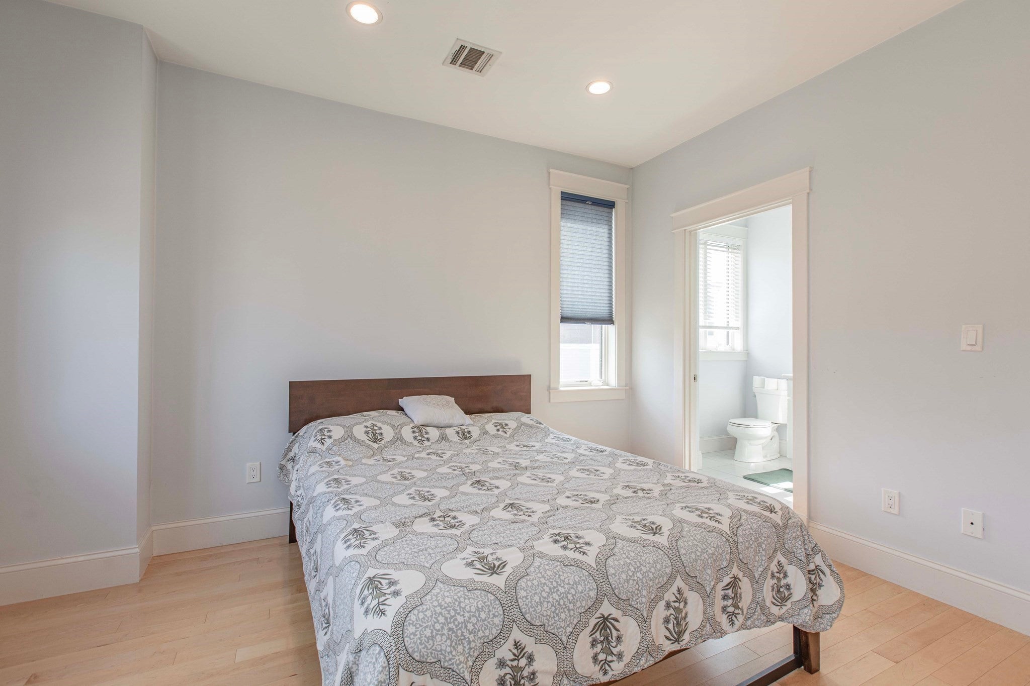 37 Bacon Street #37, Watertown, MA, 37 Bacon Street #37, Watertown, MA Photo #16
