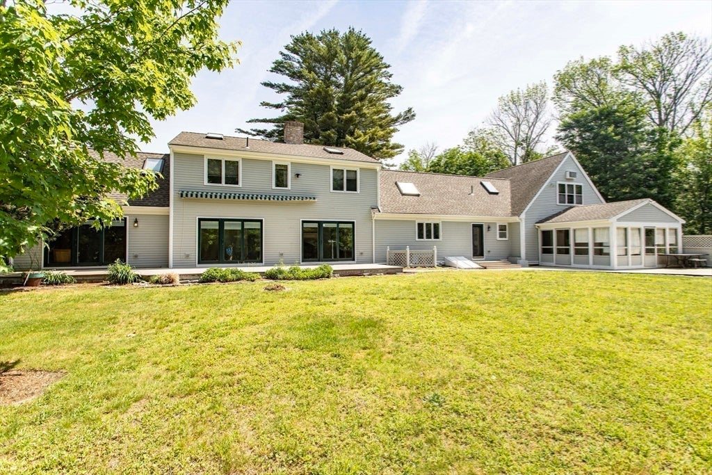 26 Stetson Shrine Ln