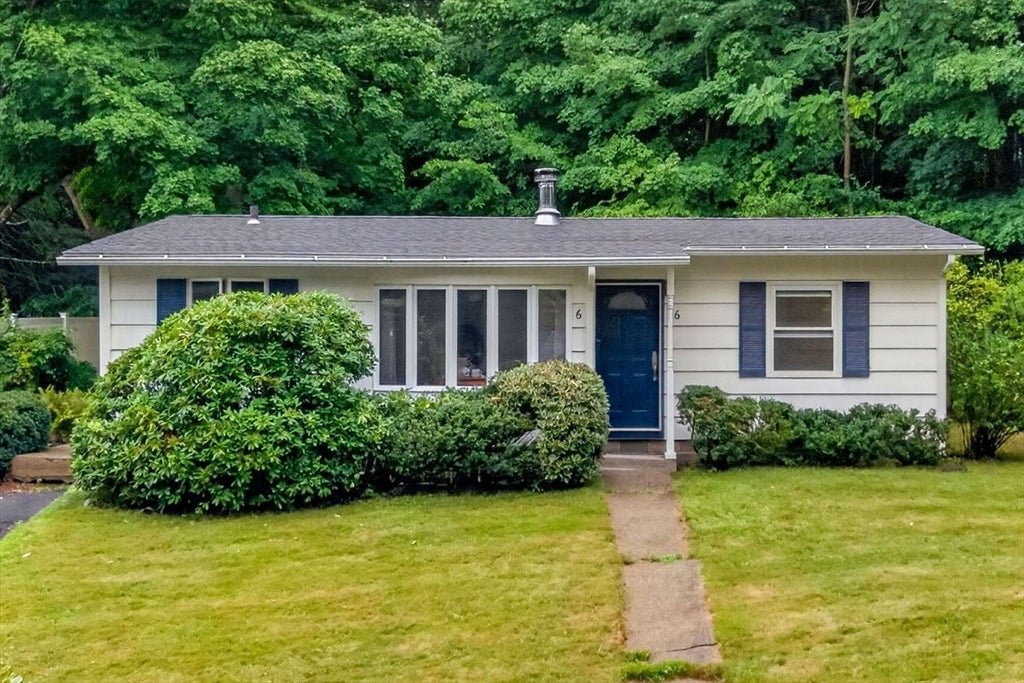 6 Fernbrook Rd, Northborough, MA Photo #1