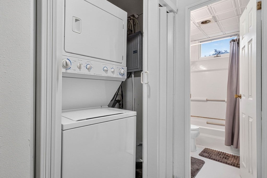 6 Fernbrook Rd, Northborough, MA Photo #20