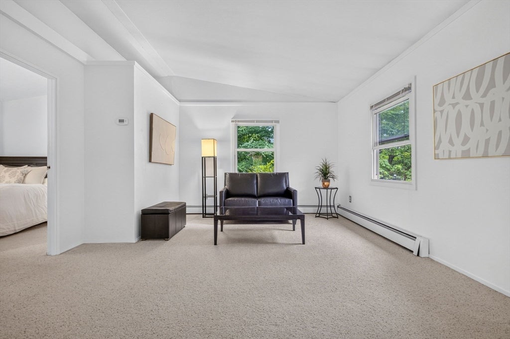 6 Fernbrook Rd, Northborough, MA Photo #5