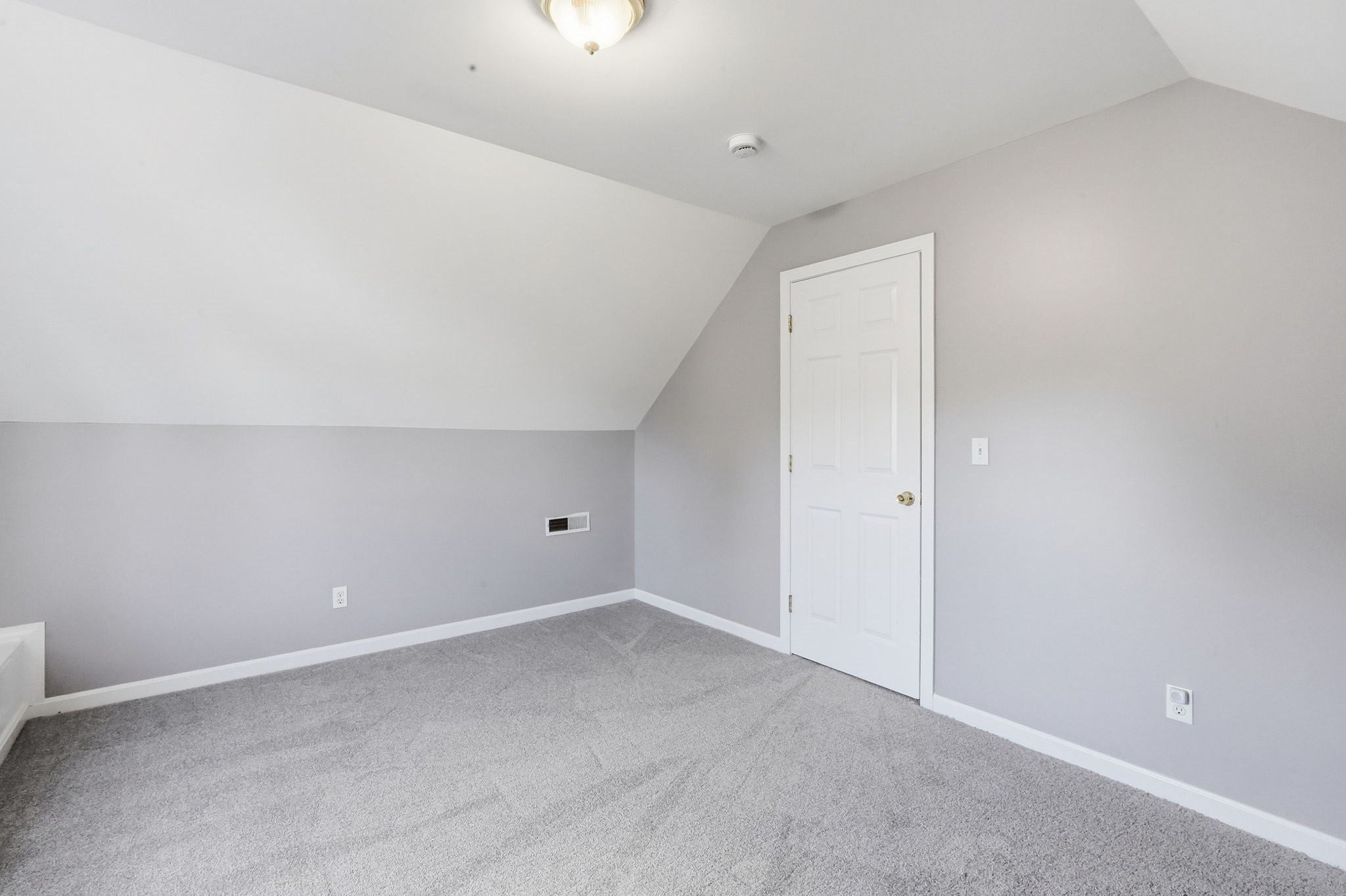 58-60 Bristol St, Springfield, MA, 58-60 Bristol St, Springfield, MA Photo #27