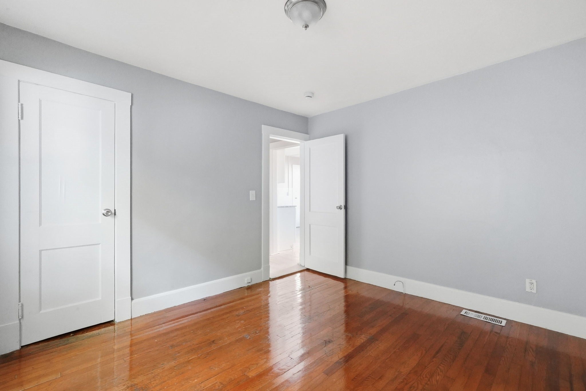 58-60 Bristol St, Springfield, MA, 58-60 Bristol St, Springfield, MA Photo #19