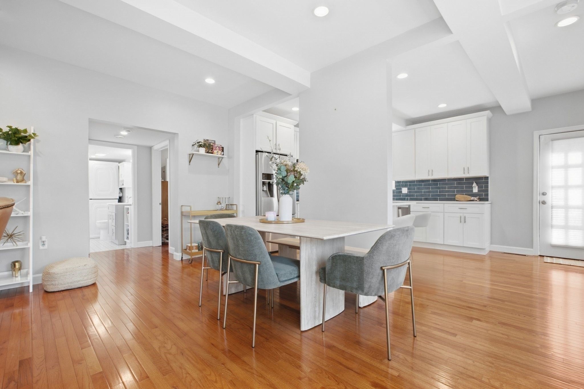 29 Canterbury Drive, Reading, MA, 29 Canterbury Drive, Reading, MA Photo #5
