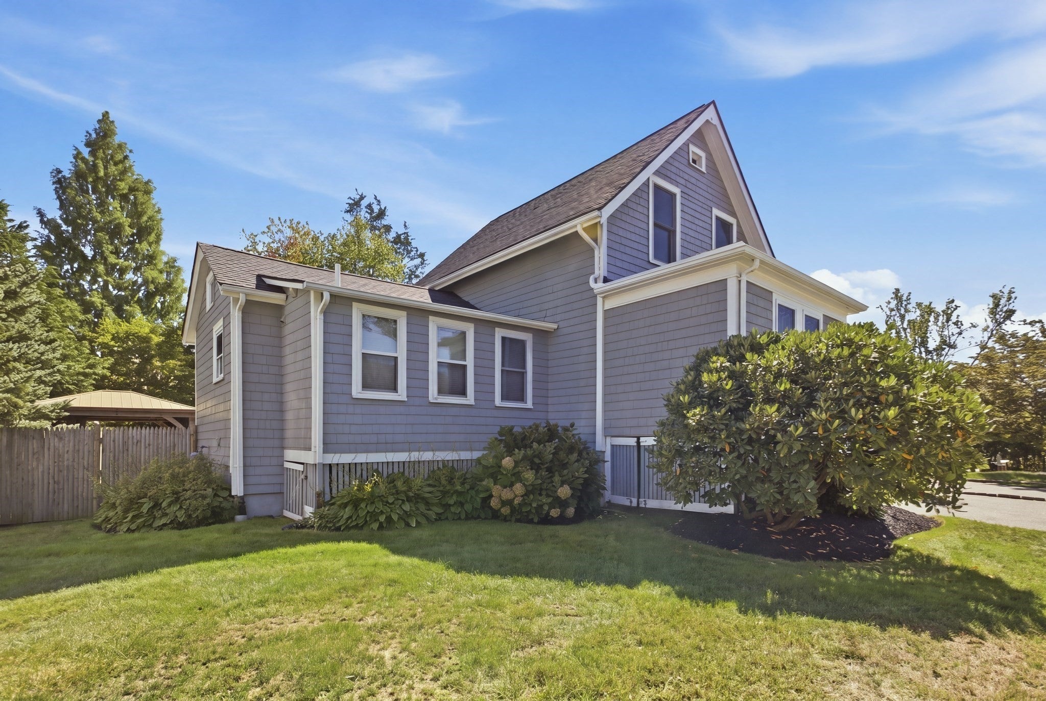 29 Canterbury Drive, Reading, MA, 29 Canterbury Drive, Reading, MA Photo #3