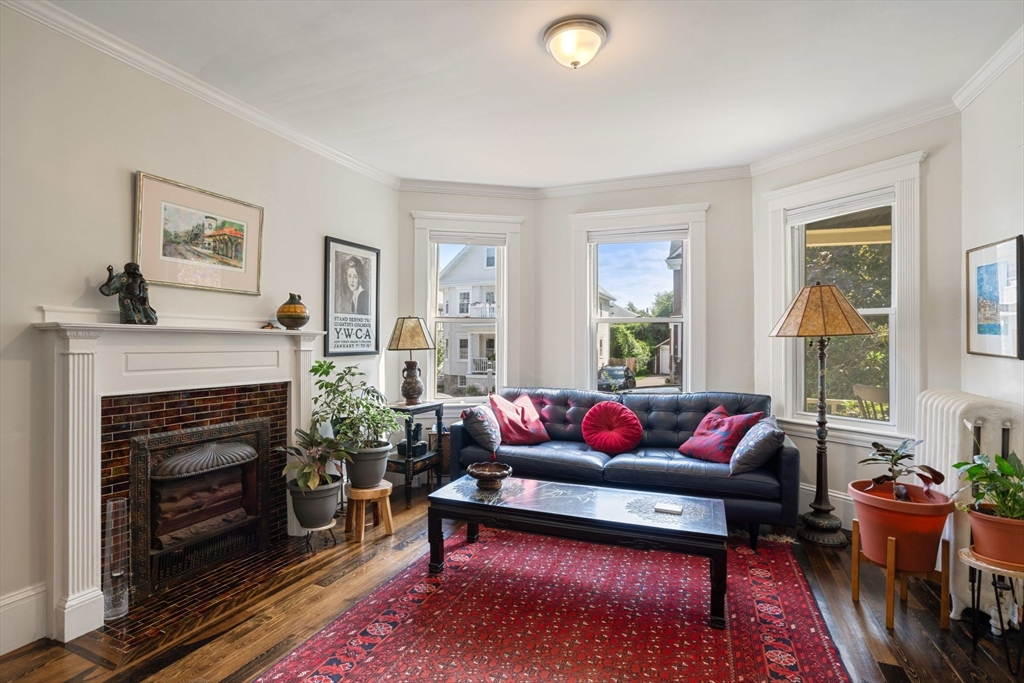69 Bradfield Ave 1
