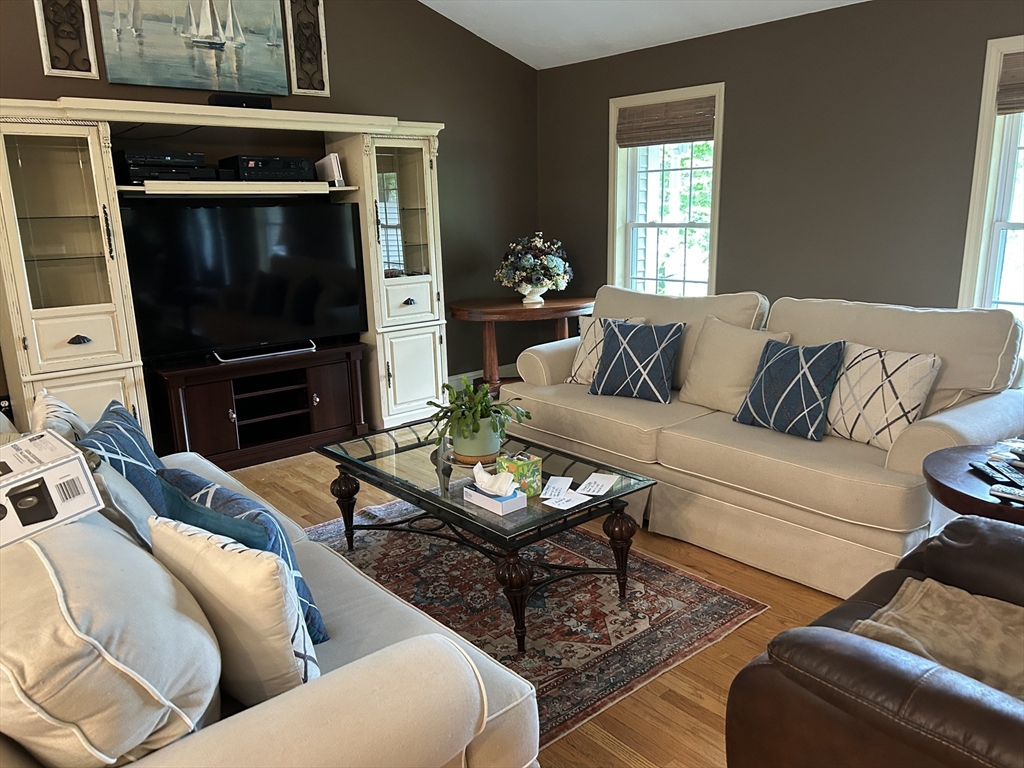 493 Hubbardston Rd