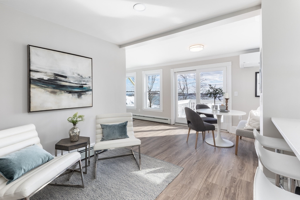 51 Harbor View Ave 1