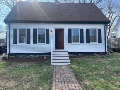 49 East Ave Whitman MA 02382