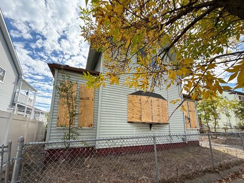 12 Howard St Lynn MA 01902