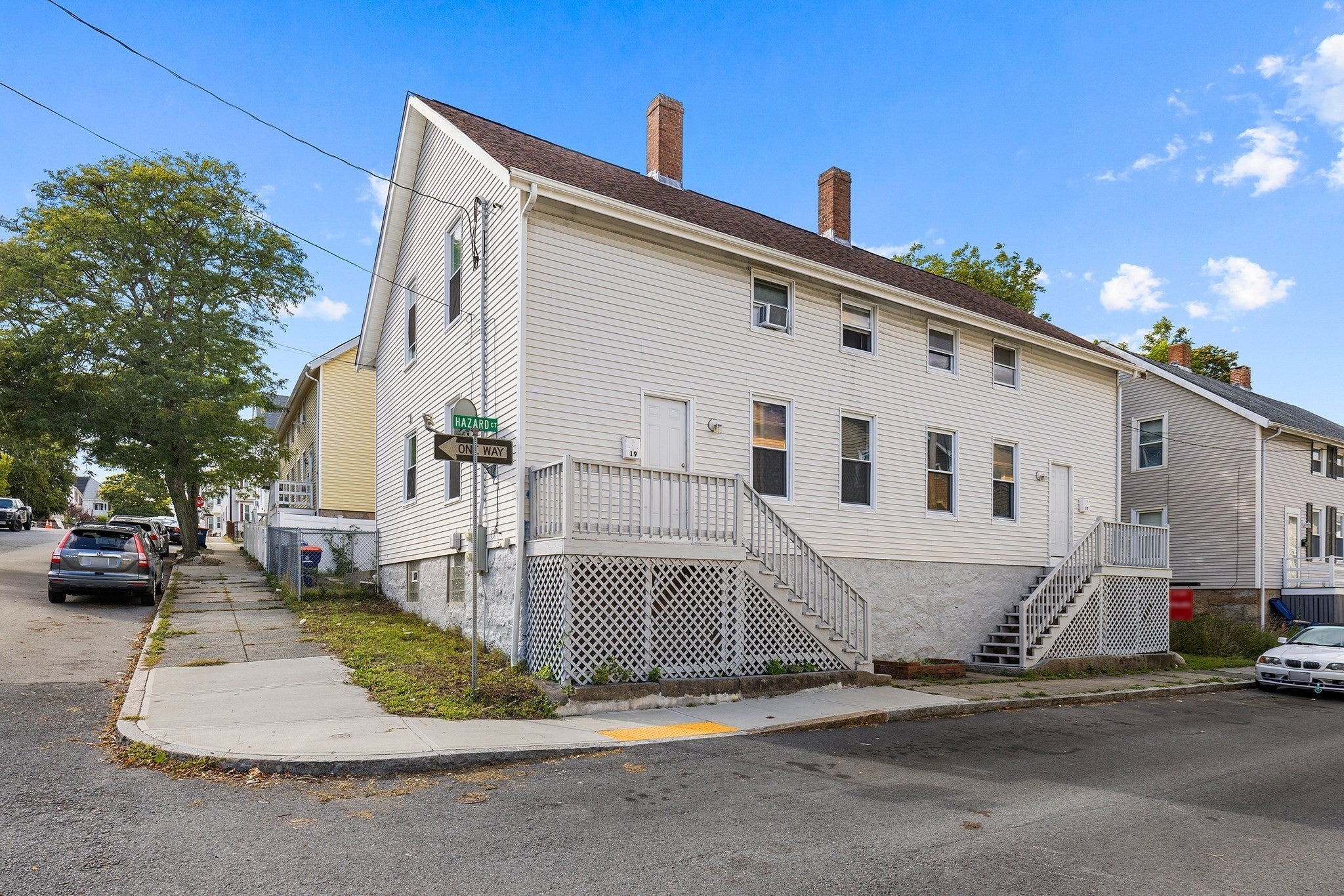 Photo of 17-19 Hazard Ct, New Bedford, MA