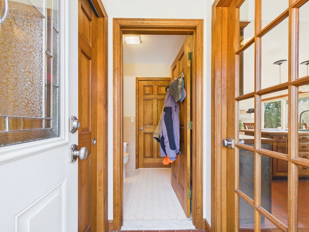 595 Old Westport Rd