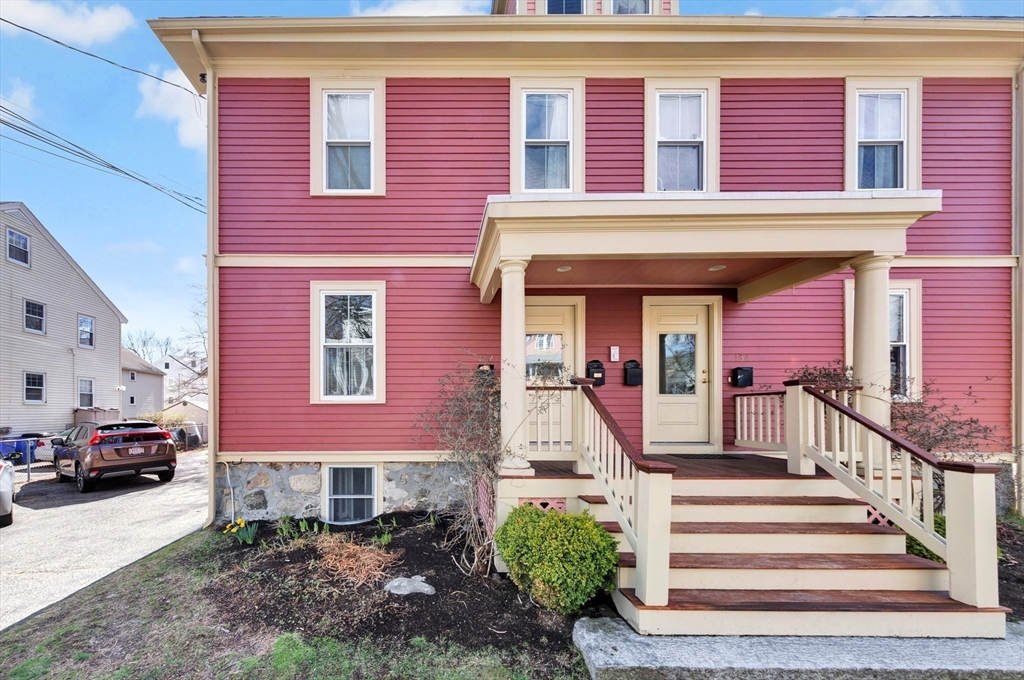 132 Warren St A