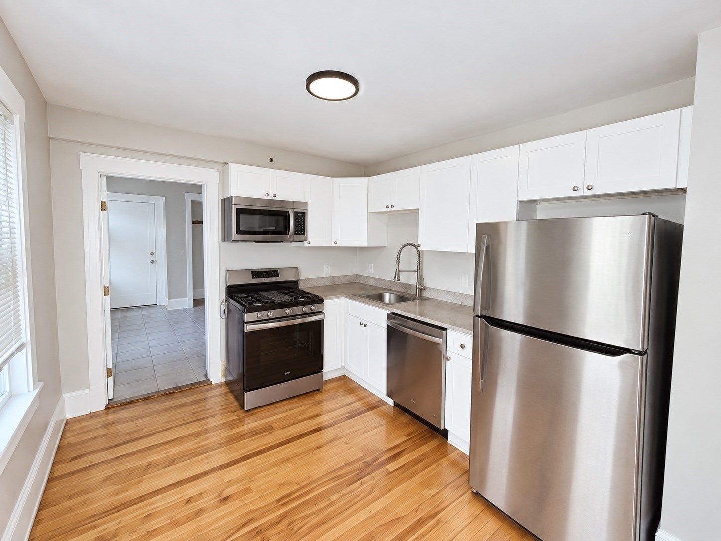 46 Grove St #3, Lynn, MA, 46 Grove St #3, Lynn, MA Photo #2