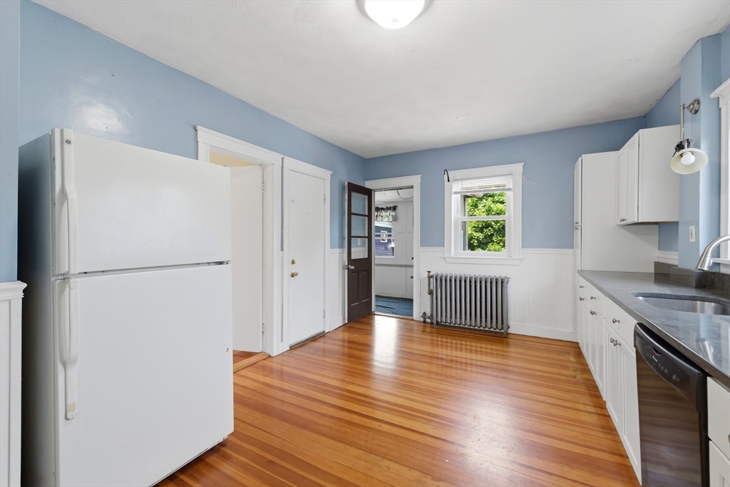 25-27 Bainbridge Street 2
