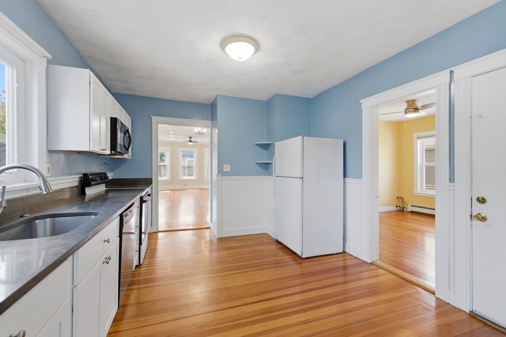 25-27 Bainbridge Street 2