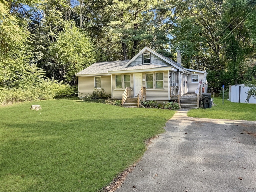 218 Old Groveland Rd