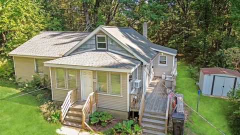 218 Old Groveland Rd Haverhill MA 01835