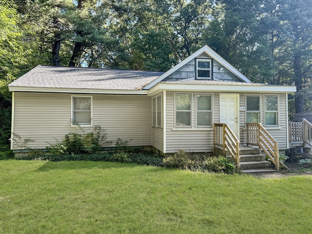 218 Old Groveland Rd