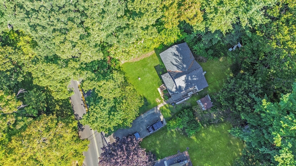 218 Old Groveland Rd