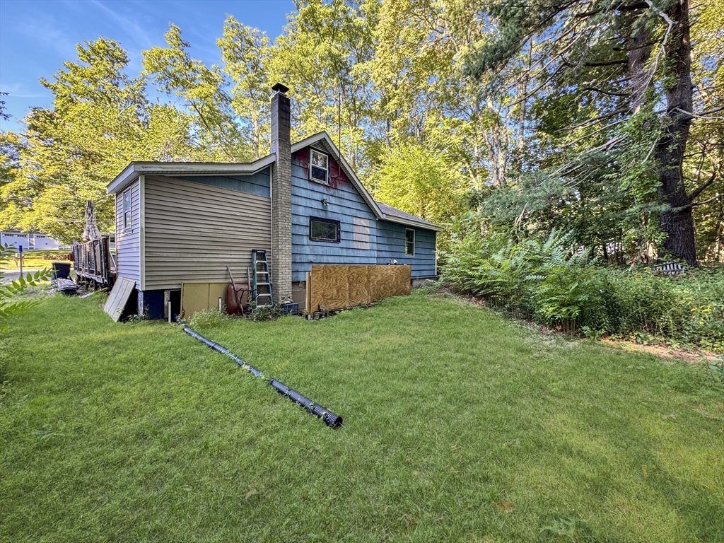 218 Old Groveland Rd