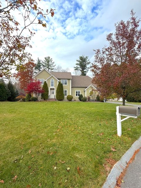 6 White Ln Middleton MA 01949