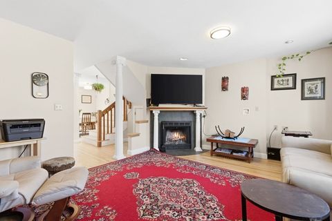 626 Washington St 4 Brookline MA 02446