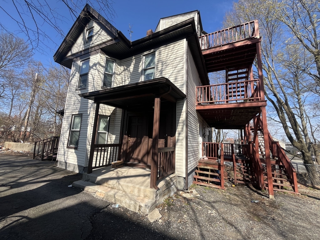 18A Chester Ave