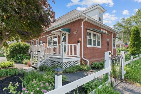 24 Arthur St Methuen MA 01844