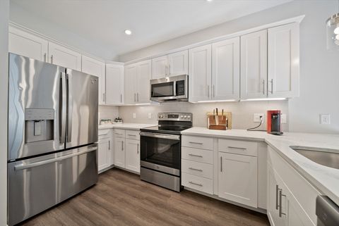 3213 Briarwood Village 3213 Clinton MA 01510
