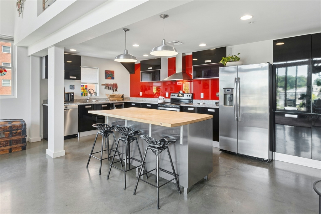 950 Broadway 36